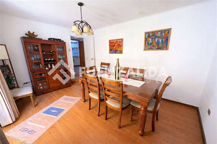 Bungalow en La Reina 5 D, 5 B más Servicios. - Imagen 7