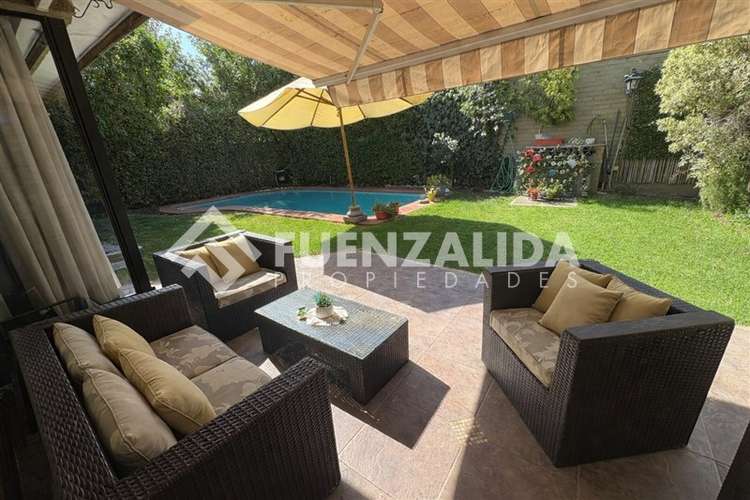 Bungalow en La Reina 5 D, 5 B más Servicios. - Imagen 10
