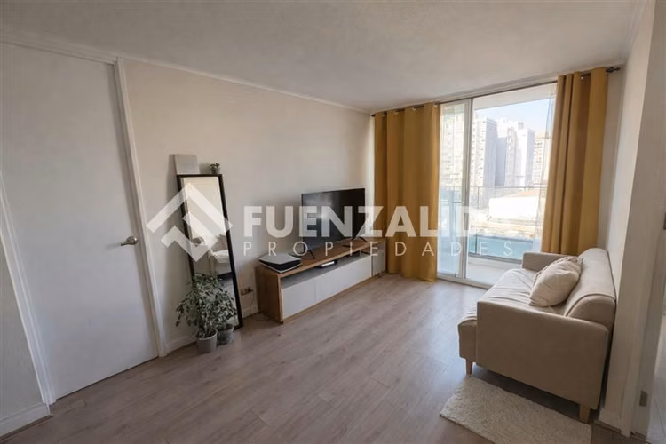 Oportunidad en Santiago Centro. Departamento 2D/2B