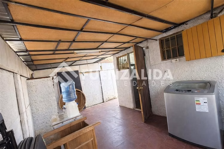 Casa en venta de 3dorm, 2Baños Santa Raquel/Trinidad.