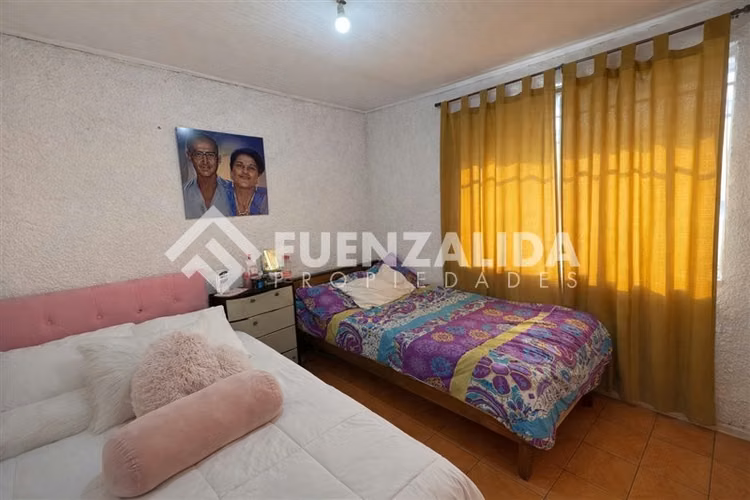 Casa en venta de 3dorm, 2Baños Santa Raquel/Trinidad.