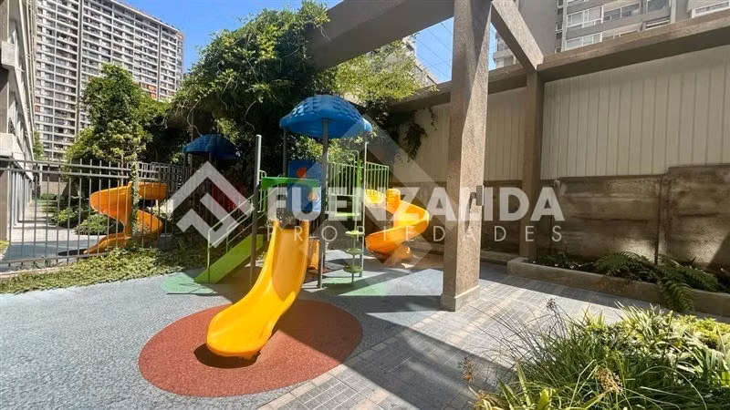 Venta Moderno Departamento 2 estacionamientos/2D/2B y bodega - Imagen 16