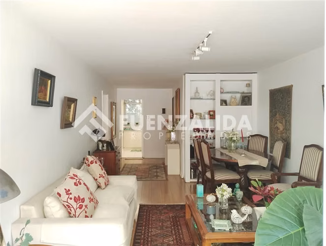 Departamento en venta de 3 dorm. en Vitacura