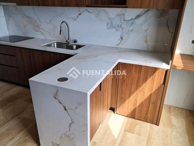Departamento en venta de 3 dorm. en Vitacura