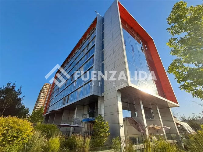 Oficina venta Kennedy /Gerónimo Alderete Vitacura 4 Privados