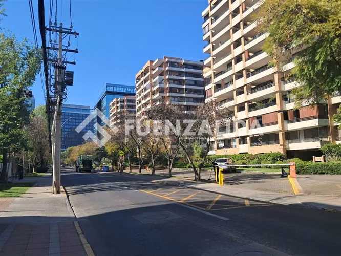 Oficina en arriendo en Vitacura - Imagen 14