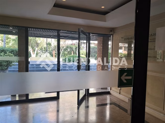 Oficina en arriendo en Vitacura - Imagen 12