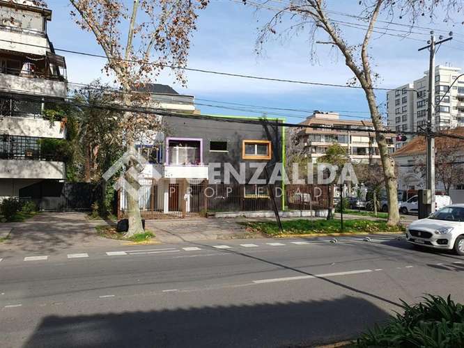 Gran Casa Comercial en venta Sector Las Lilas Providencia - Imagen 14