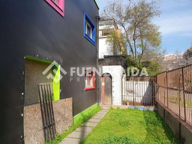 Gran Casa Comercial en venta Sector Las Lilas Providencia - Imagen 8