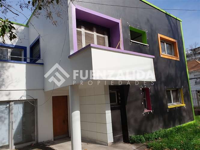 Gran Casa Comercial en venta Sector Las Lilas Providencia - Imagen 5