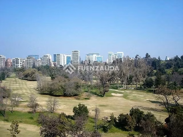 Departamento en venta de 3 dorm. en Vitacura