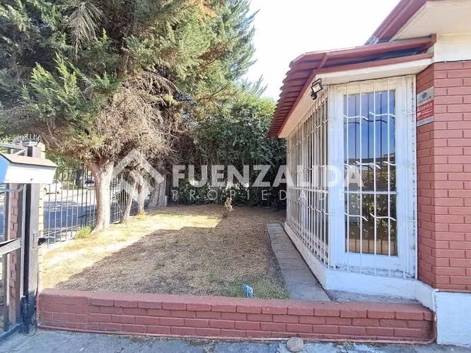 Casa en venta de 4 dorm. en Las Condes
