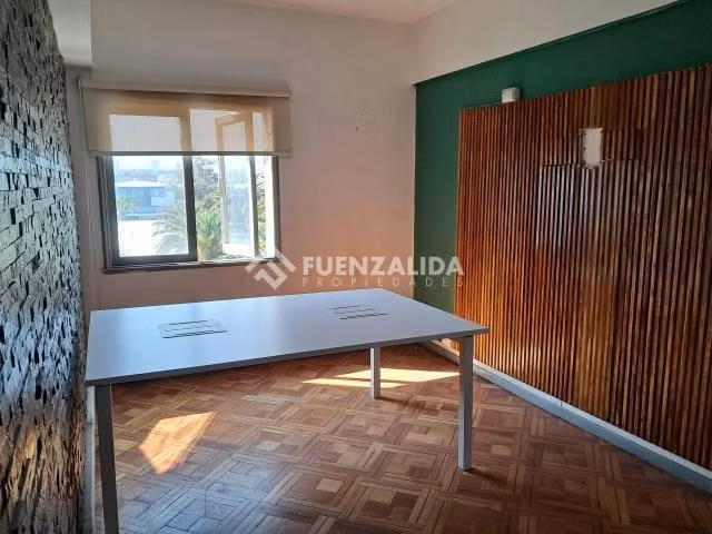 Oficina en arriendo en Providencia