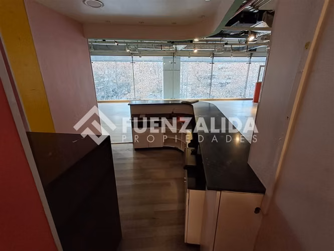 Oficina Arriendo Sector Los Militares en Las Condes