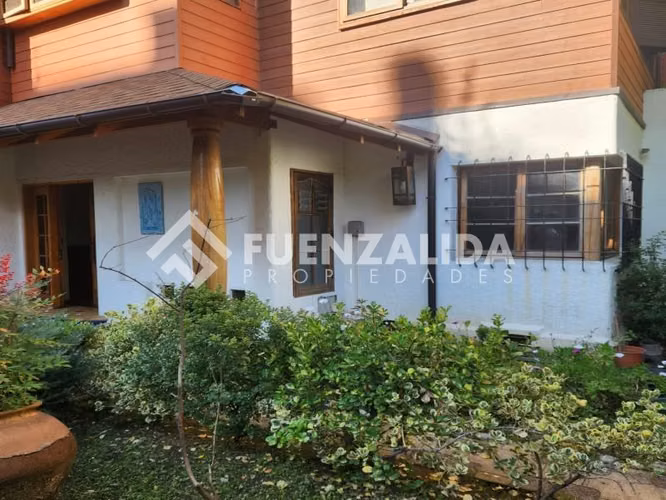 Casa en venta de 5 dorm. en Providencia