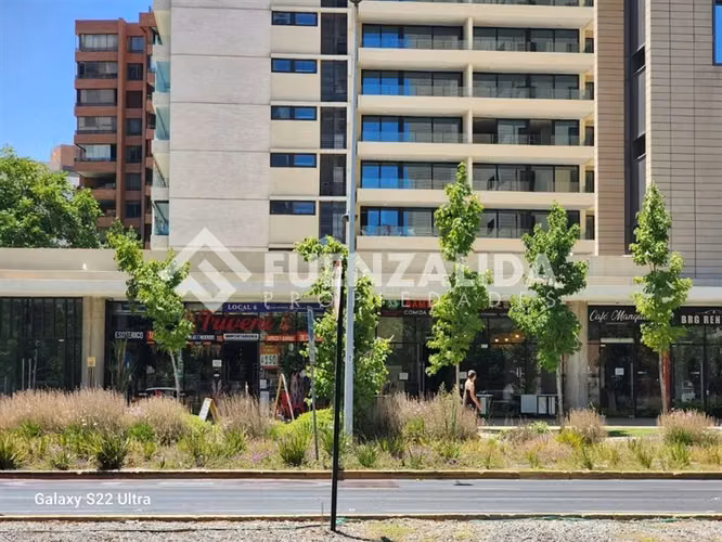 Local Comercial Arriendo Manquehue-Los Militares Las Condes