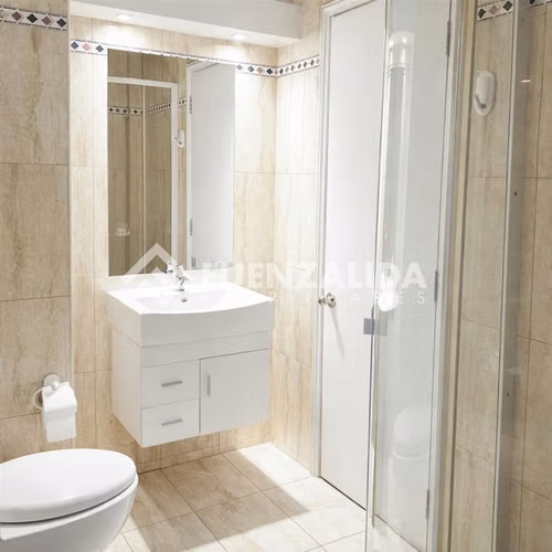 Departamento en venta de 3 dorm. en Las Condes