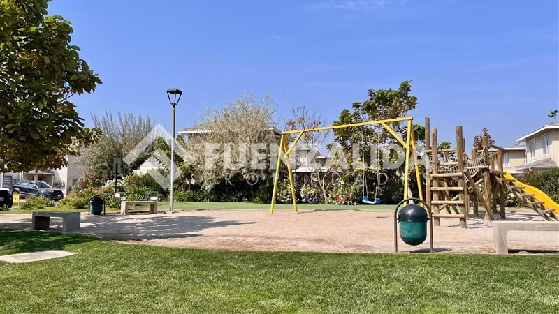 Casa en venta de 3 dorm. en Padre Hurtado