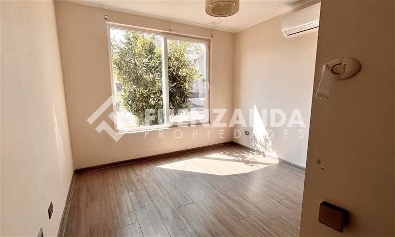 Casa en venta de 3 dorm. en Padre Hurtado