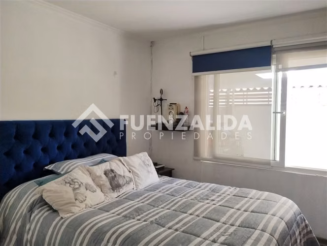 Casa en venta de 5 dorm. en La Reina