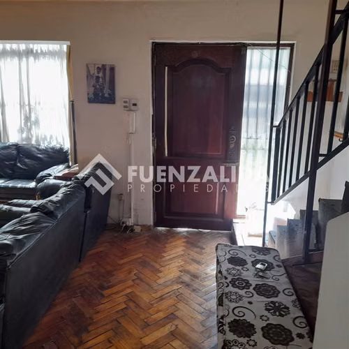 Casa en venta de 5 dorm. en Ñuñoa