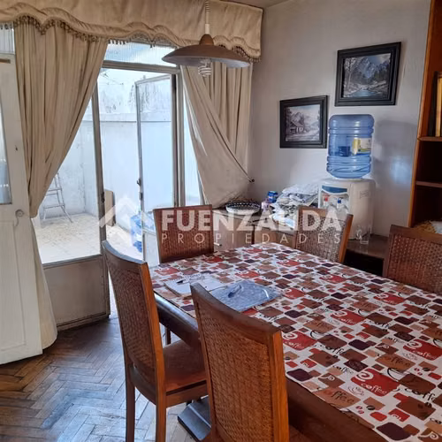 Casa en venta de 5 dorm. en Ñuñoa