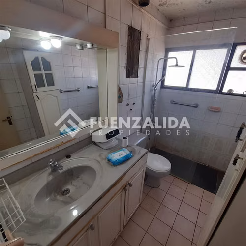 Casa en venta de 5 dorm. en Ñuñoa
