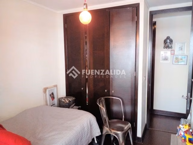 Departamento en venta de 2 dorm. en Vitacura