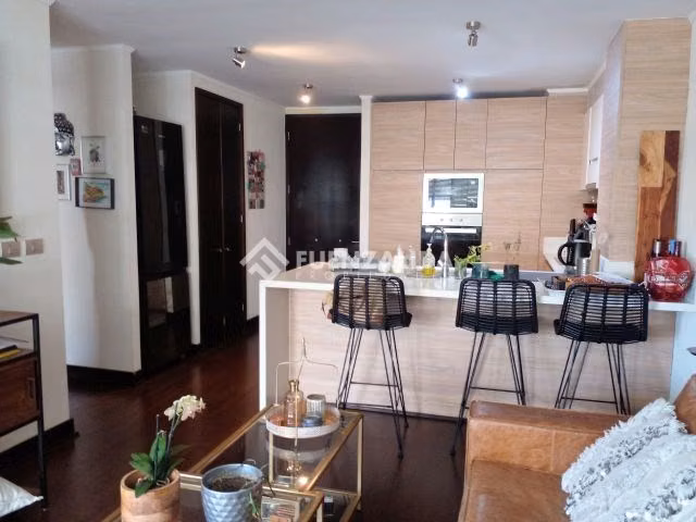 Departamento en venta de 2 dorm. en Vitacura