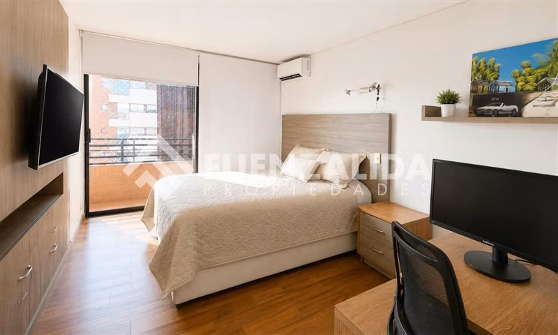 Departamento en venta de 5 dorm. en Vitacura
