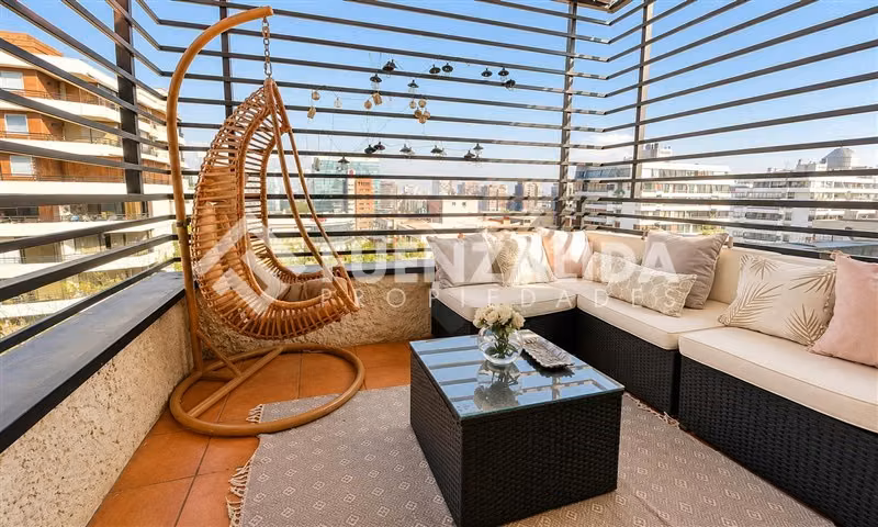 Departamento en venta de 5 dorm. en Vitacura