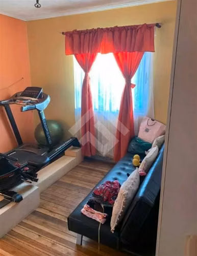 Casa en venta de 4 dorm, en terreno de 2200 Mts. en Pte Alto