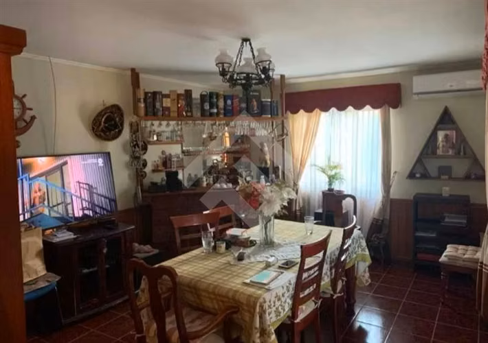 Casa en venta de 4 dorm, en terreno de 2200 Mts. en Pte Alto