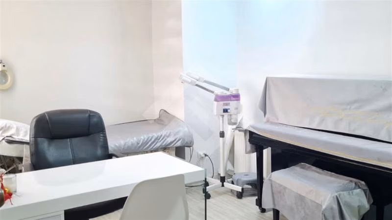 Casa en venta de 4 dorm. en Las Condes