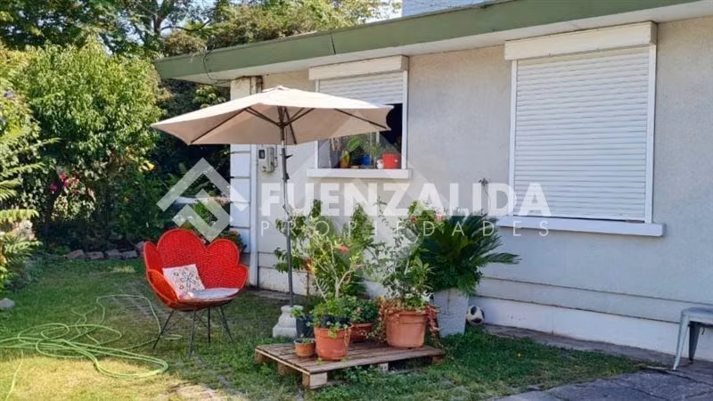 Casa en venta de 5 dorm. en Las Condes