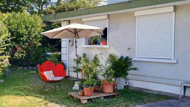 Casa en venta de 5 dorm. en Las Condes