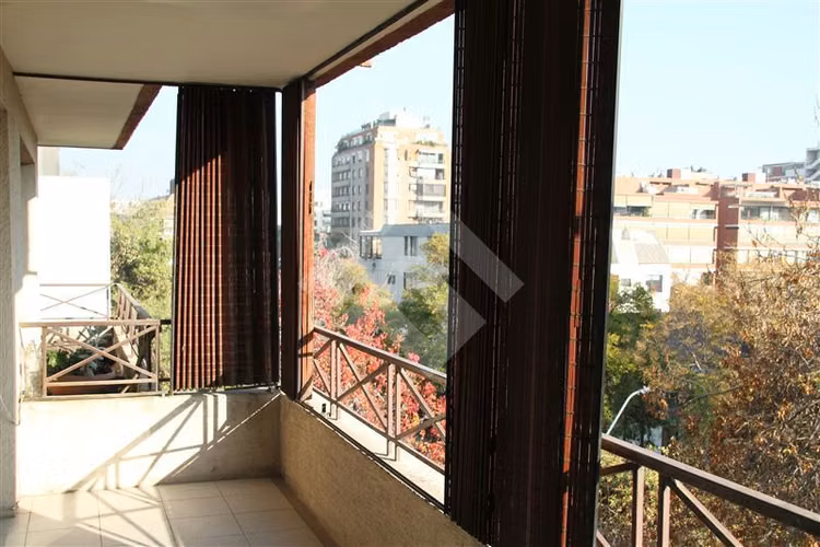 Depto.venta 3 Dorm.Providencia Sector Plaza Las Lilas