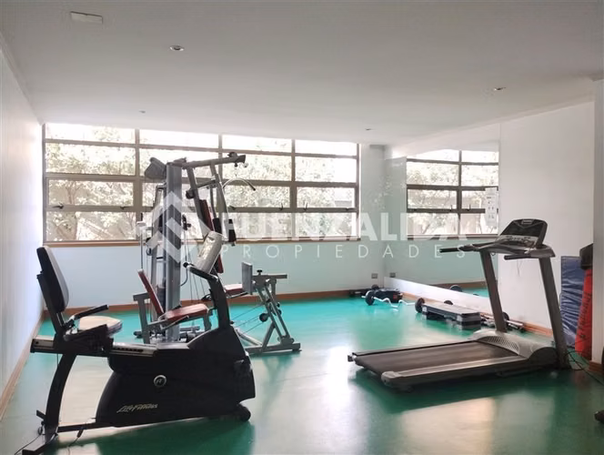 Departamento en venta de 2 dorm. en Las Condes