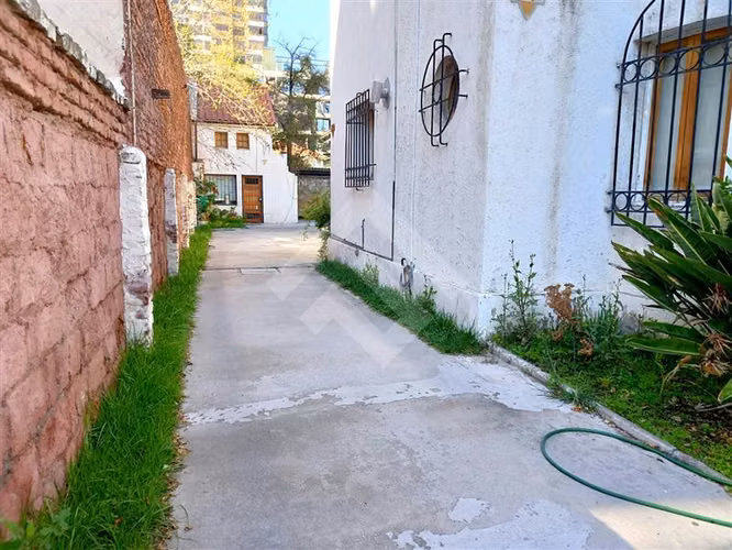 Casa en venta de 7 dorm. en Providencia - Imagen 30