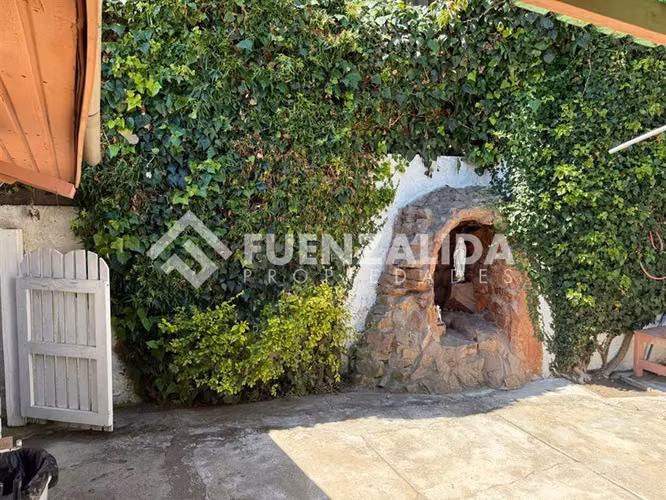 Casa en venta de 5 dorm. en Puchuncaví