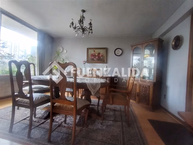 Venta, Dpto. 3D - 2B + Servicios, Providencia