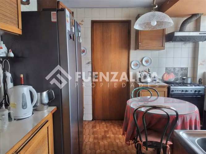 Venta, Dpto. 3D - 2B + Servicios, Providencia