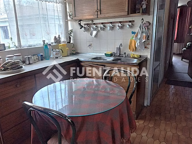 Venta, Dpto. 3D - 2B + Servicios, Providencia