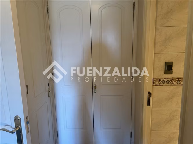 Departamento en venta de 3 dorm. y 3 baños en Las Condes