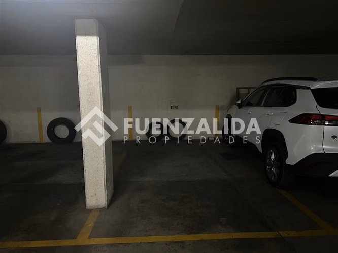 Departamento en venta de 3 dorm. y 3 baños en Las Condes