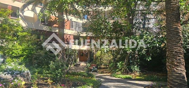 Departamento en venta de 3 dorm. en Providencia - Imagen 2