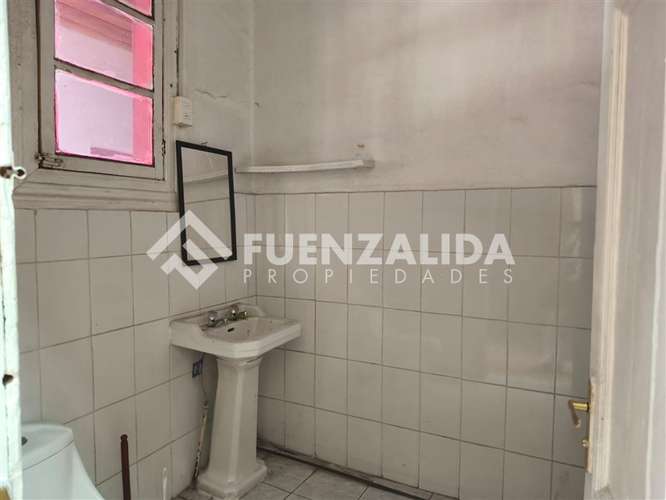 EXCELENTE ESTADO LOCAL en arriendo en Santiago - Imagen 30