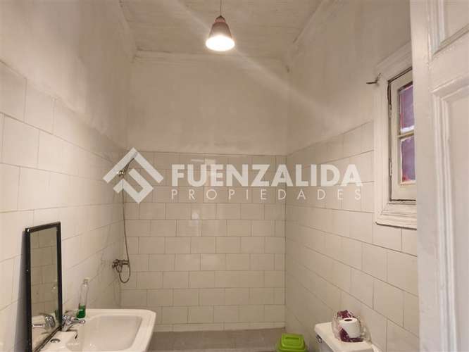 EXCELENTE ESTADO LOCAL en arriendo en Santiago - Imagen 31