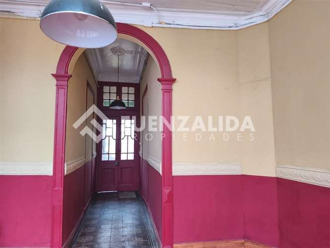 EXCELENTE ESTADO LOCAL en arriendo en Santiago - Imagen 3