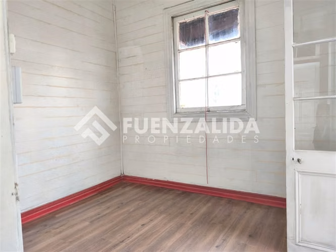 EXCELENTE ESTADO LOCAL en arriendo en Santiago